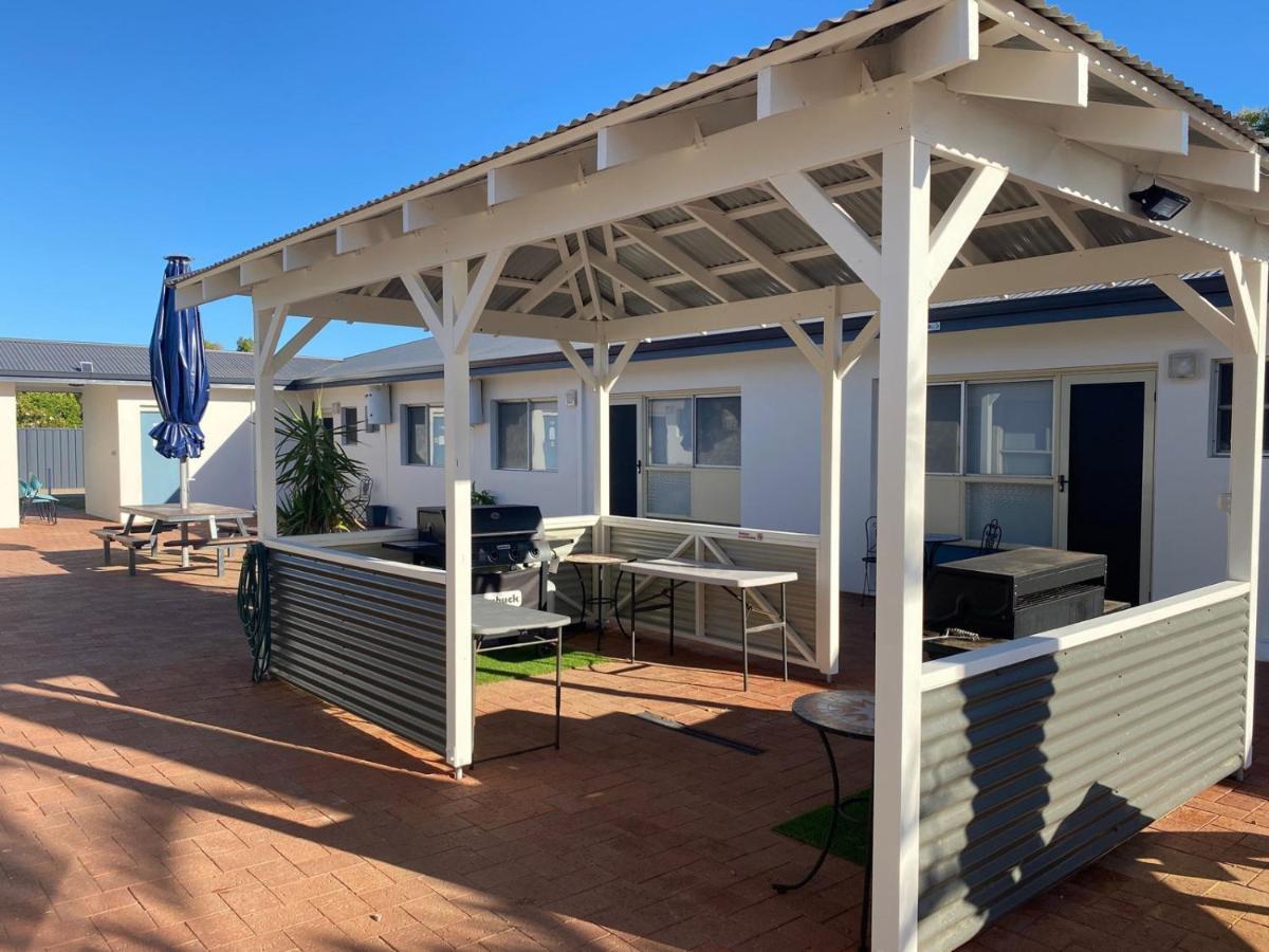 Api Pelican Beach Front Apartments Kalbarri Luaran gambar