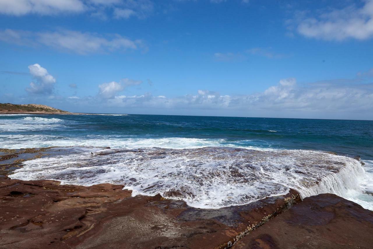 Api Pelican Beach Front Apartments Kalbarri Luaran gambar